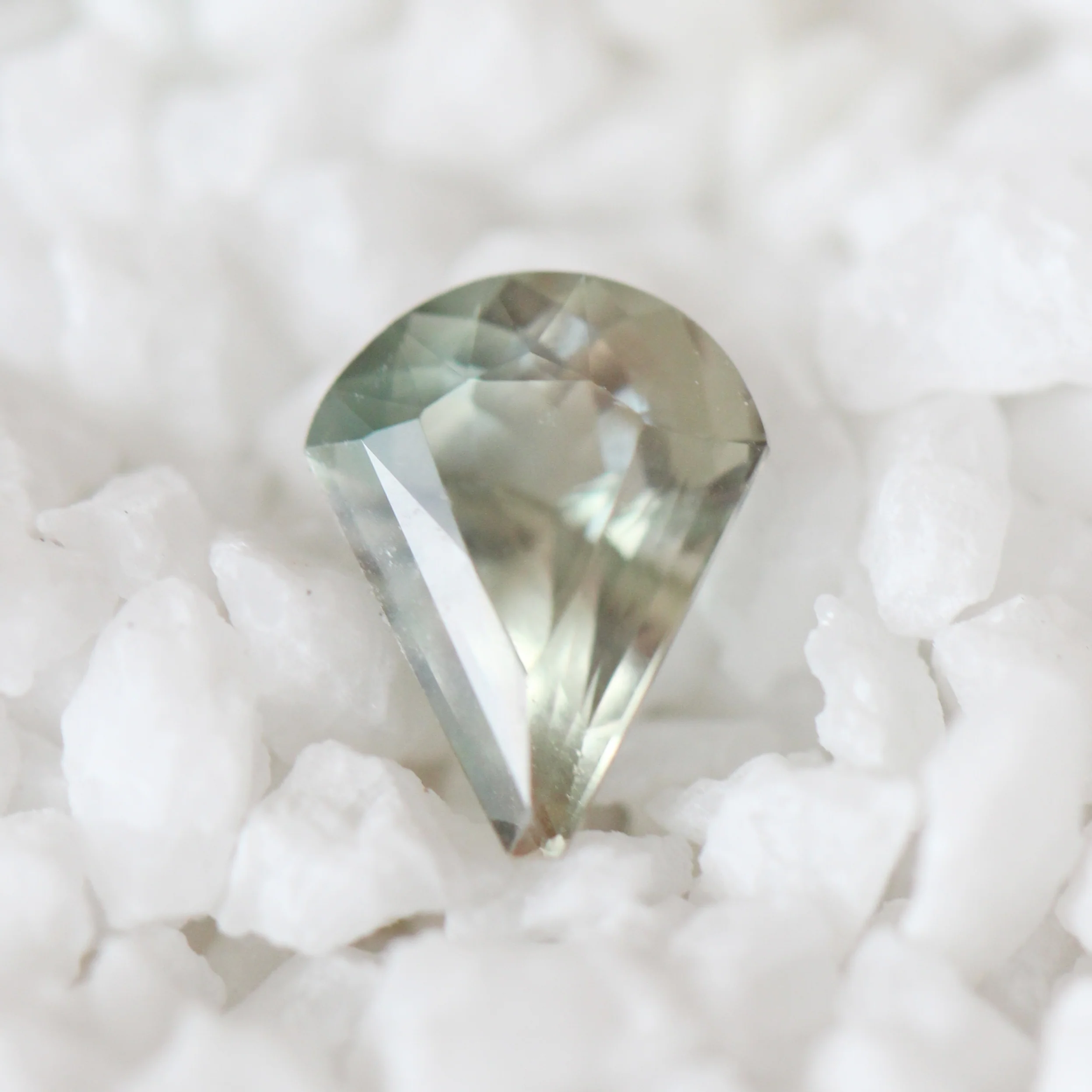 1.34ct Geometric Pear Oregon Sunstone for Custom Work - Inventory Code SUN134 - Image 4