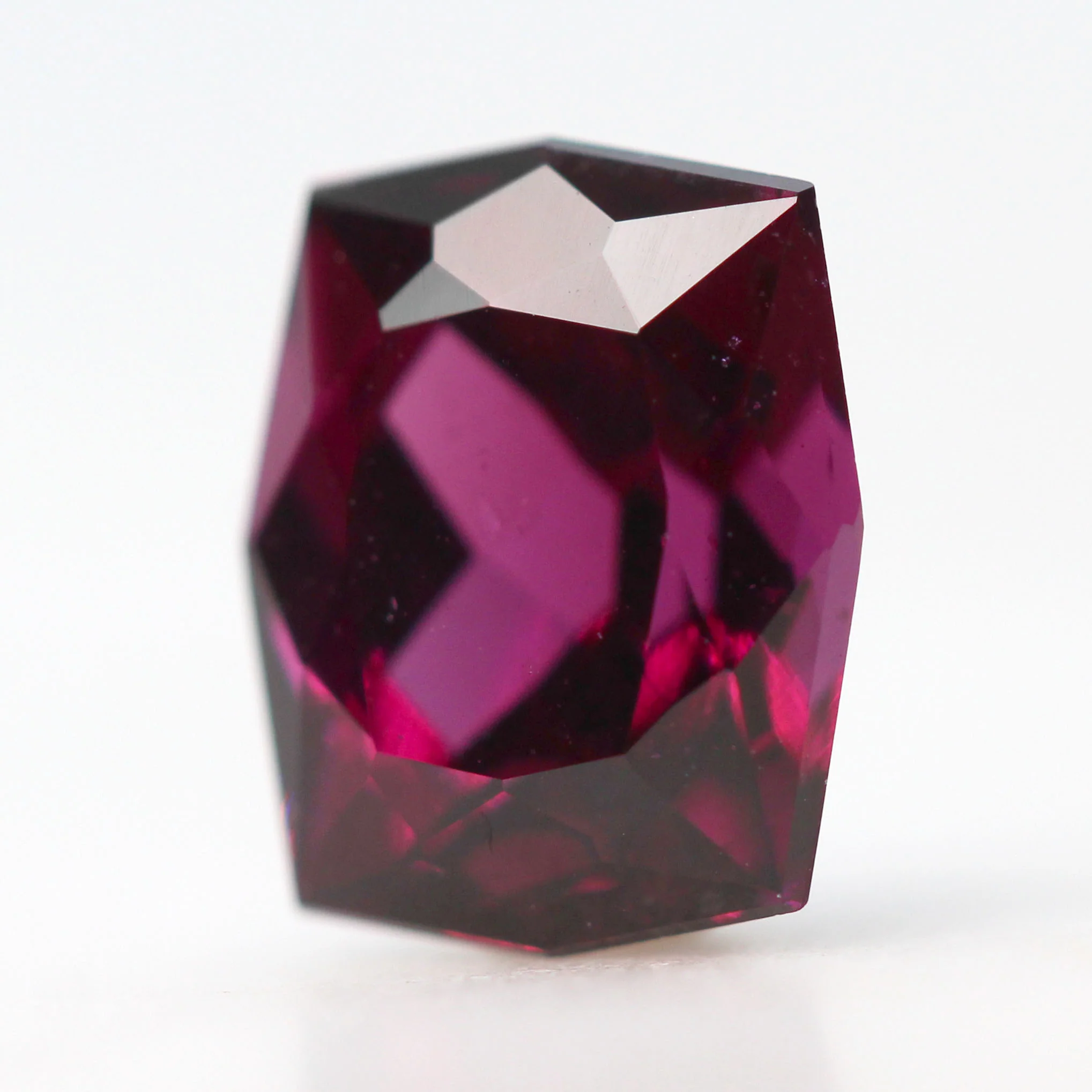 3.15 Carat Geometric Fancy Cushion Cut Rhodolite Garnet for Custom Work - Inventory Code FCG315 - Image 4