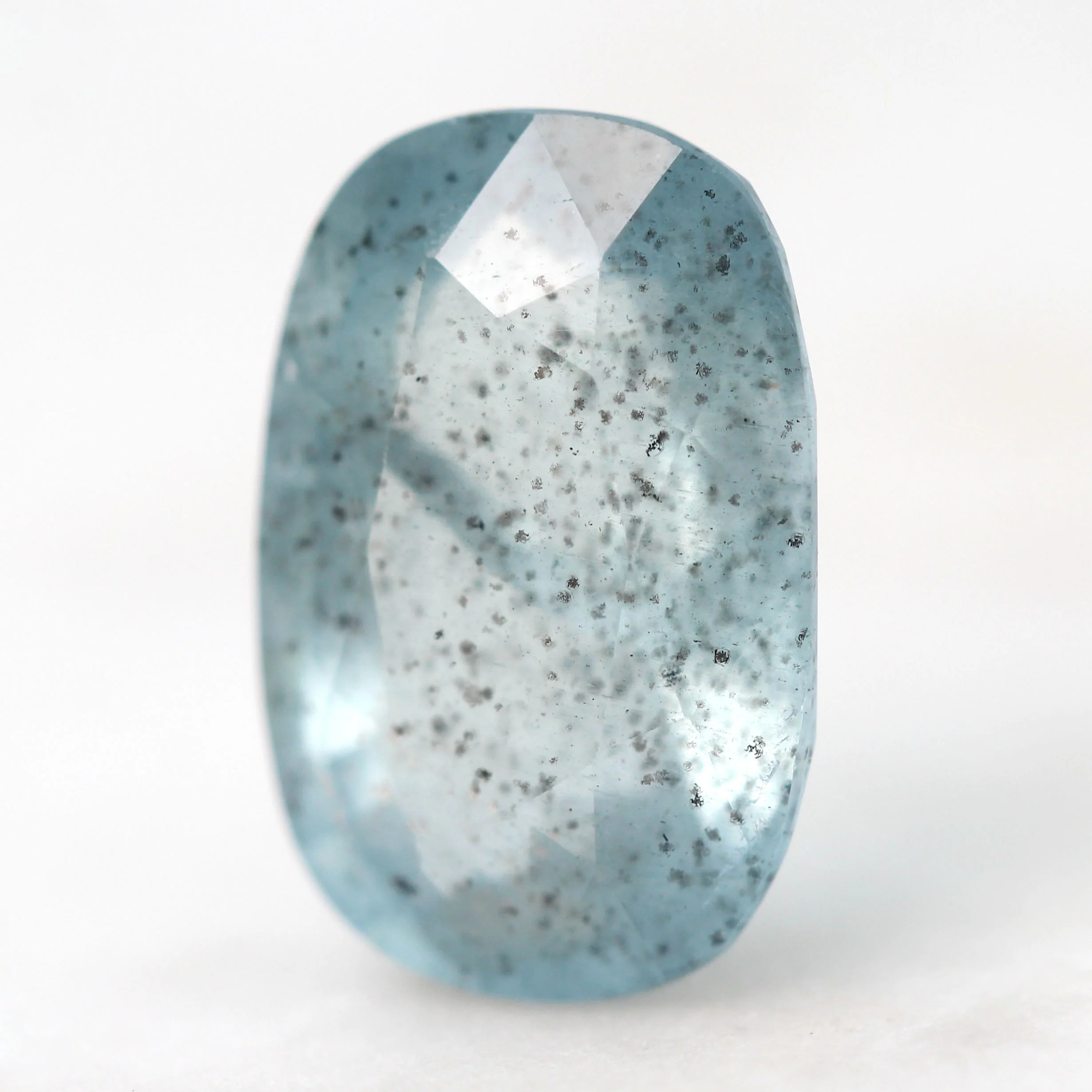 5.00 Carat Oval Mossy Aquamarine for Custom Work - Inventory Code OMA500 - Image 4