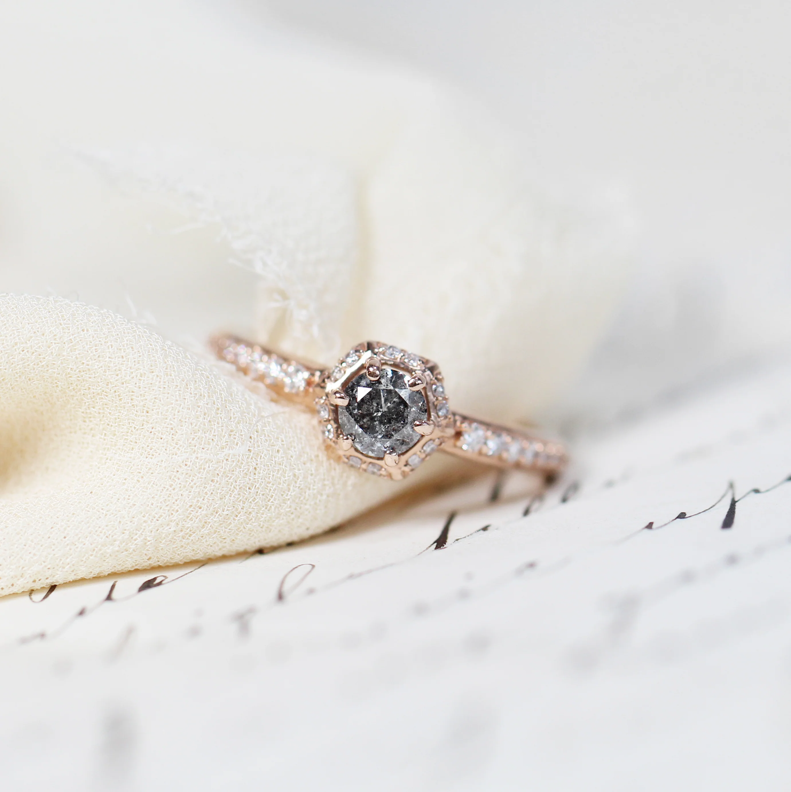 Adrien Setting - Image 8