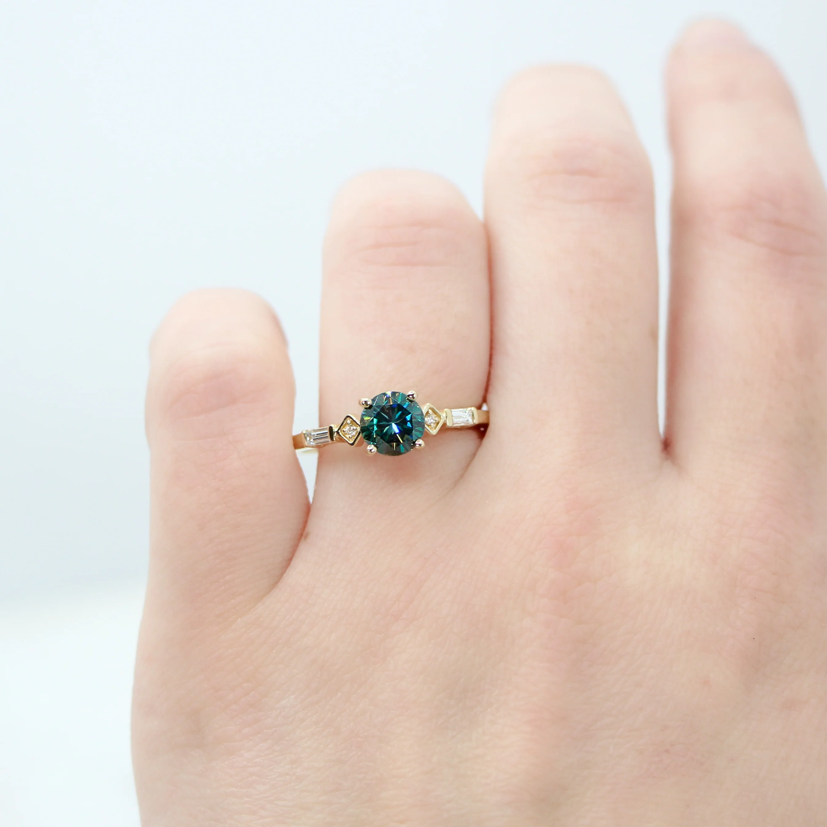 Esther Setting - Image 6