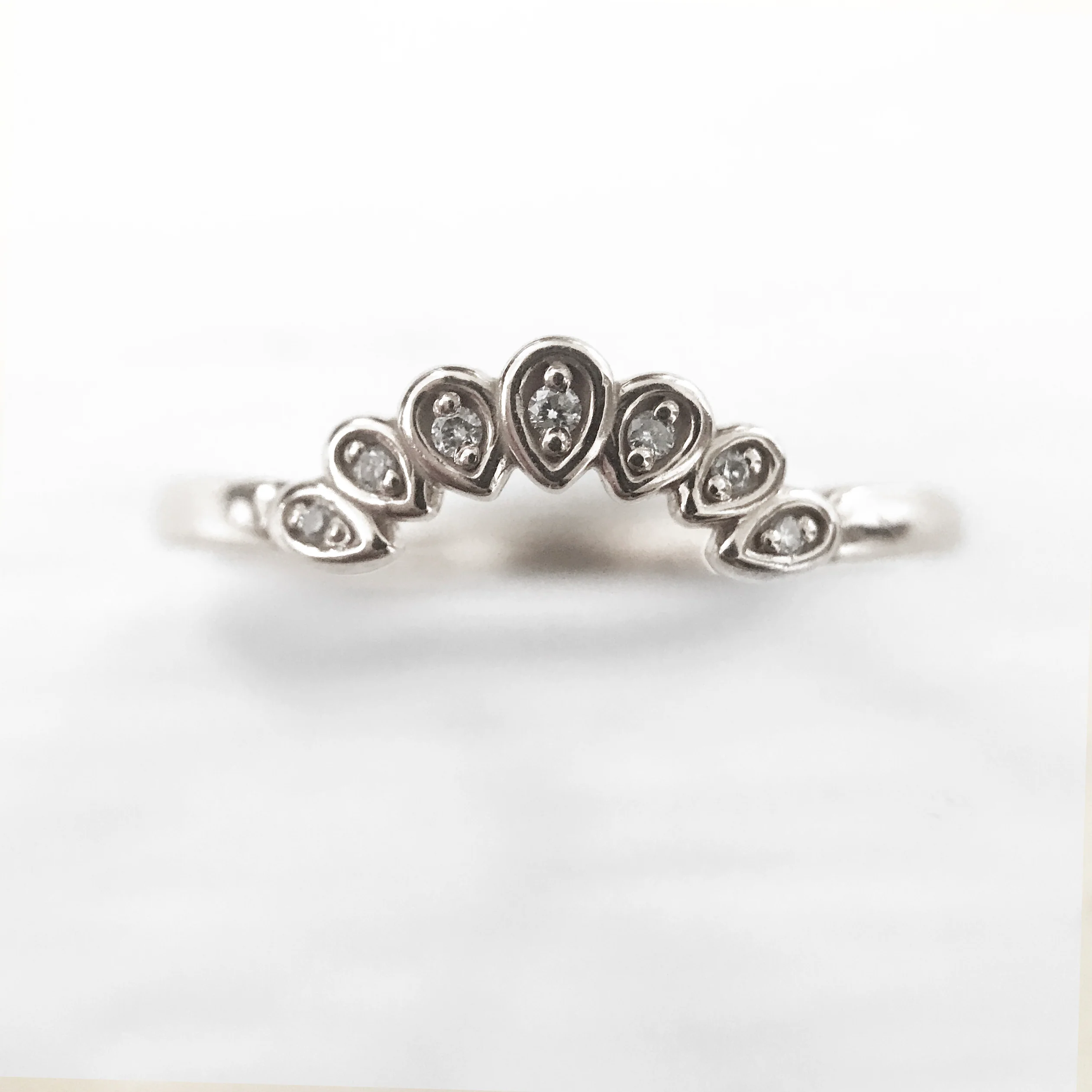 Flora Band - Image 6