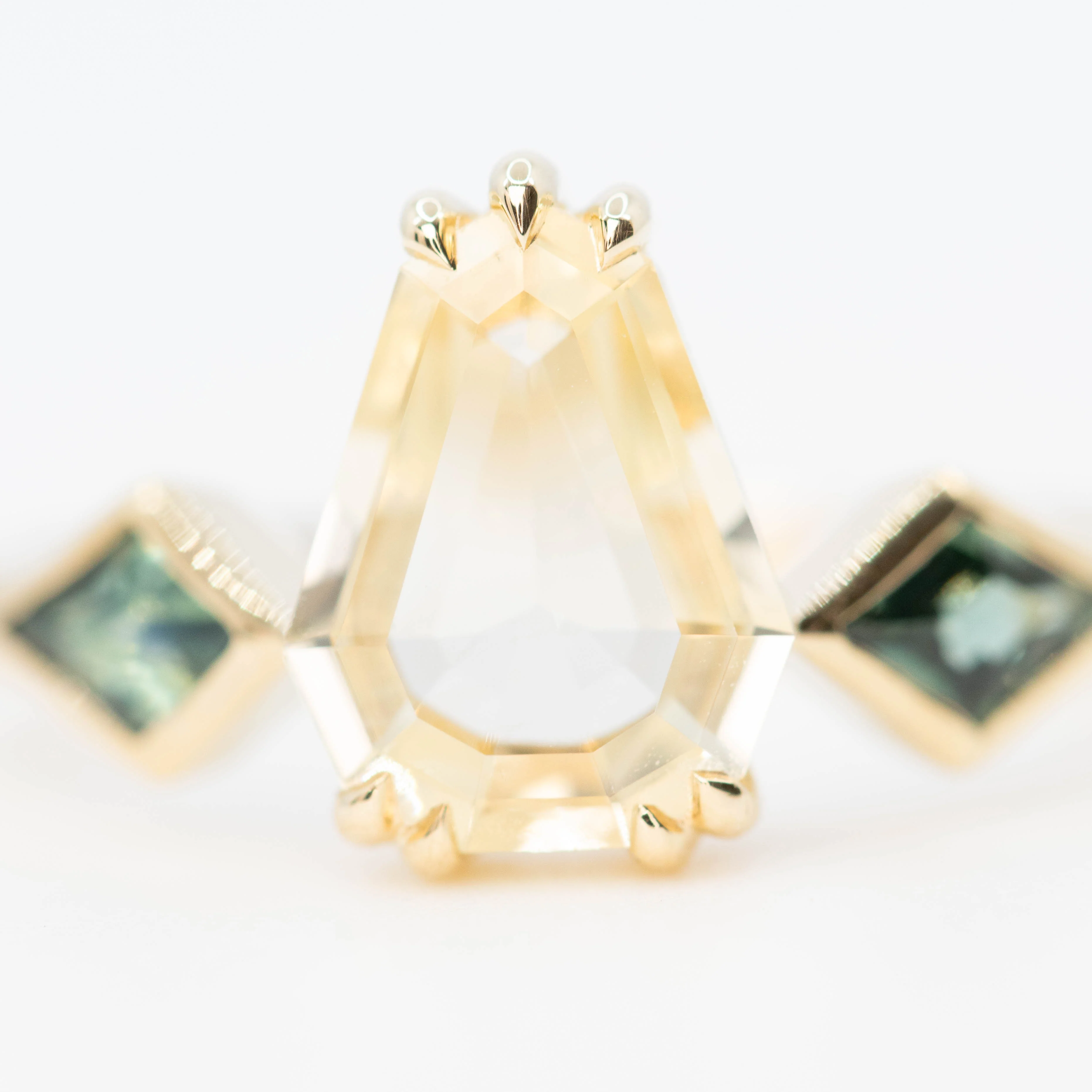 Vespera Ring with a 1.74 Carat Clear Yellow Geometric Pear Sapphire and Teal Sapphire Accents in 14k Yellow Gold - Ready to Size and Ship - Image 7