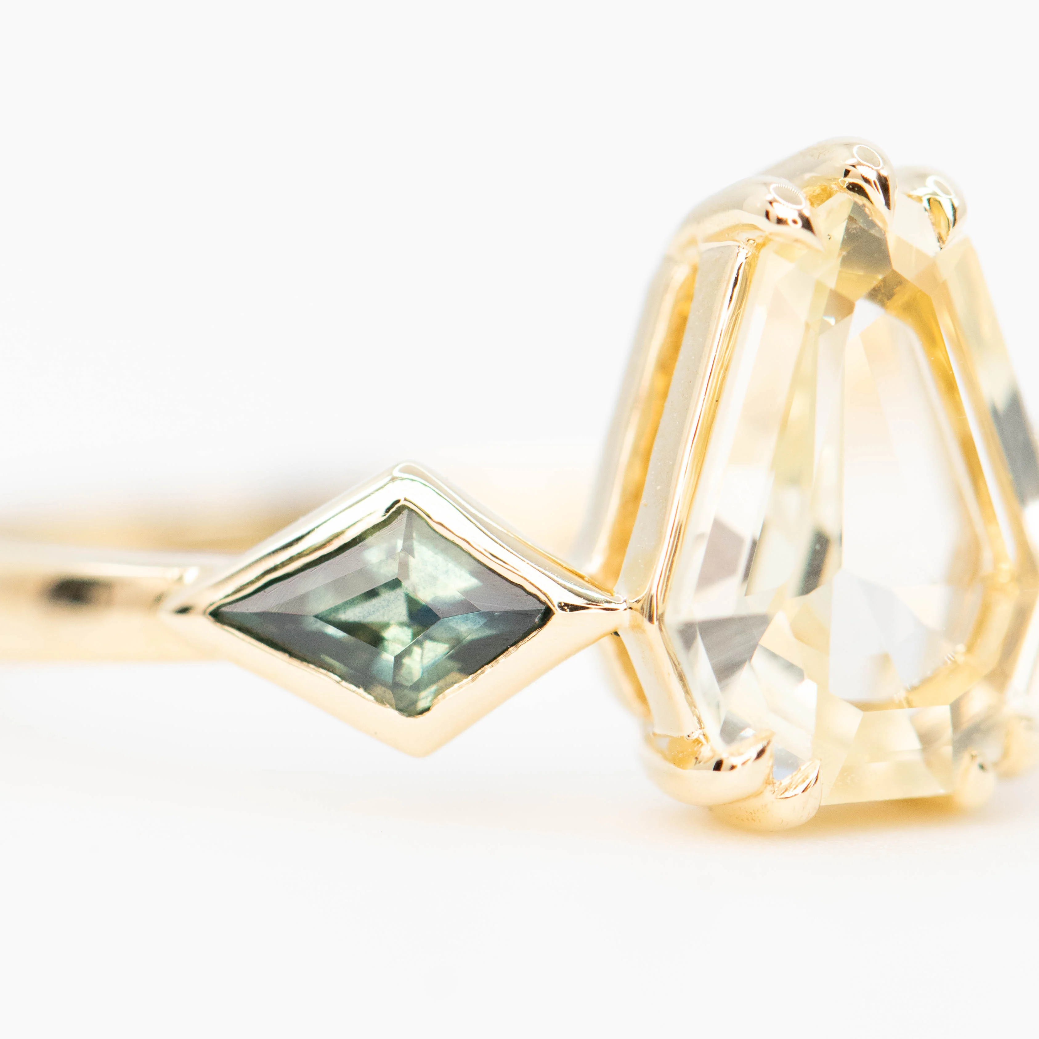 Vespera Ring with a 1.74 Carat Clear Yellow Geometric Pear Sapphire and Teal Sapphire Accents in 14k Yellow Gold - Ready to Size and Ship - Image 9